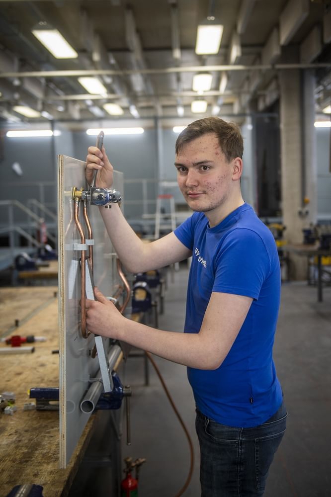 Monteur werktuigkundige installaties bbl